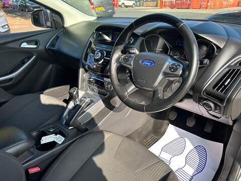 Ford Focus 1.6 TDCi Titanium Hatchback 5dr Diesel Manual Euro 5 (s/s) (115 ps) - U203