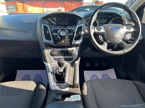 Ford Focus 1.6 TDCi Titanium Hatchback 5dr Diesel Manual Euro 5 (s/s) (115 ps) - U203