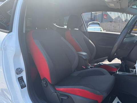 Ford Fiesta 1.0T EcoBoost Zetec S Hatchback 3dr Petrol Manual Euro 6 (s/s) (140 ps) - U204