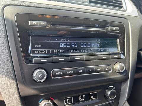 Skoda Rapid Spaceback Rapid Spaceback 1.2 TSI Elegance Euro 5 5dr - U21