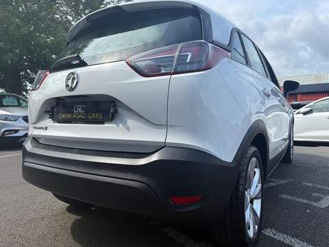 Vauxhall Crossland X 1.2 SE SUV 5dr Petrol Manual Euro 6 (83 ps) - U211