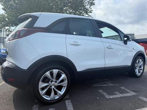 Vauxhall Crossland X 1.2 SE SUV 5dr Petrol Manual Euro 6 (83 ps) - U211