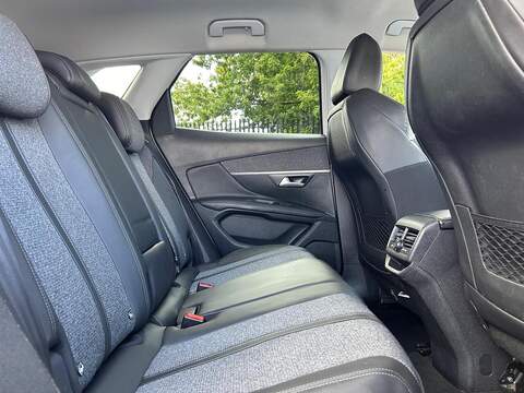 Peugeot 3008 1.5 BlueHDi Allure SUV 5dr Diesel Manual Euro 6 (s/s) (130 ps) - U212