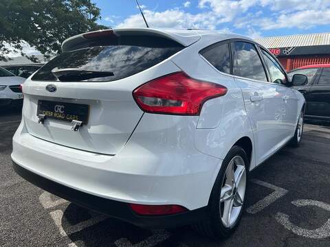 Ford Focus 1.0T EcoBoost Zetec Hatchback 5dr Petrol Manual Euro 6 (s/s) (125 ps) - U214