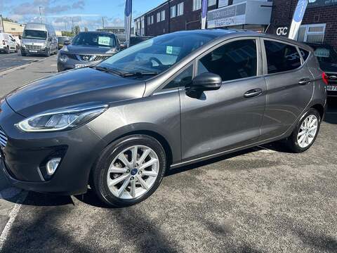 Ford Fiesta Clio 0.9 TCe GT Line Euro 6 (s/s) 5dr