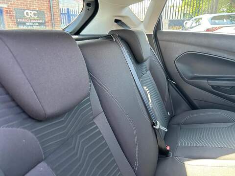 Ford Fiesta 1.0T EcoBoost Zetec Hatchback 5dr Petrol Manual Euro 6 (s/s) (100 ps) - U219
