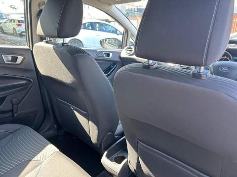 Ford Fiesta 1.0T EcoBoost Zetec Hatchback 5dr Petrol Manual Euro 6 (s/s) (100 ps) - U219