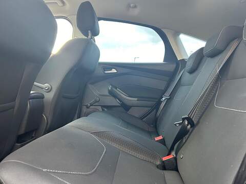 Ford Focus Focus 1.5 TDCi Zetec Euro 6 (s/s) 5dr - U22