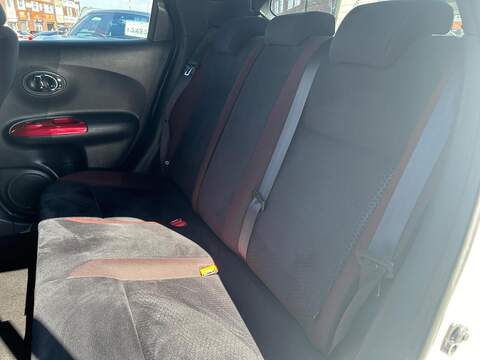 Nissan Juke 1.5 dCi Acenta Premium SUV 5dr Diesel Manual Euro 6 (s/s) (110 ps) - U220