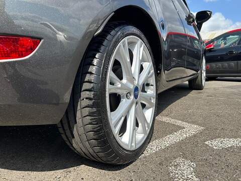 Ford Fiesta 1.0T EcoBoost Titanium X Hatchback 5dr Petrol Manual Euro 6 (s/s) (125 ps) - U223