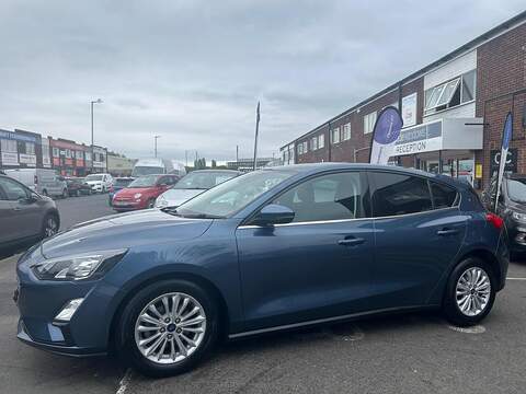 Ford Focus 1.0T EcoBoost MHEV Titanium Edition Hatchback 5dr Petrol Manual Euro 6 (s/s) (125 ps) - U224