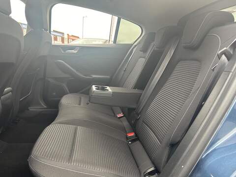 Ford Focus 1.0T EcoBoost MHEV Titanium Edition Hatchback 5dr Petrol Manual Euro 6 (s/s) (125 ps) - U224