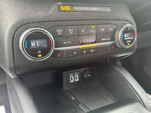 Ford Focus 1.0T EcoBoost MHEV Titanium Edition Hatchback 5dr Petrol Manual Euro 6 (s/s) (125 ps) - U224