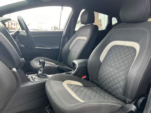 Kia Ceed 1.0 T-GDi GT-Line Hatchback 5dr Petrol Manual Euro 6 (s/s) (118 bhp) - U225