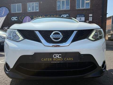 Nissan Qashqai Qashqai Acenta SUV 1 Manual Diesel - U229