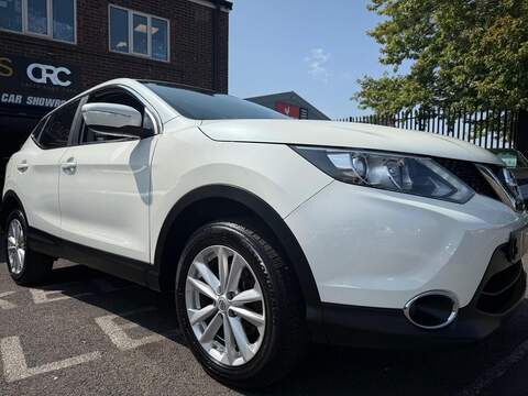 Nissan Qashqai Qashqai Acenta SUV 1 Manual Diesel - U229