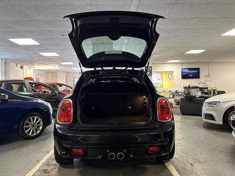 MINI Hatch Hatch 2.0 Cooper SD Euro 6 (s/s) 5dr - U23