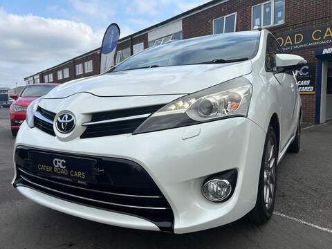 Toyota Verso 2.0 D-4D Excel MPV 5dr Diesel Manual Euro 5 (126 ps) - U232