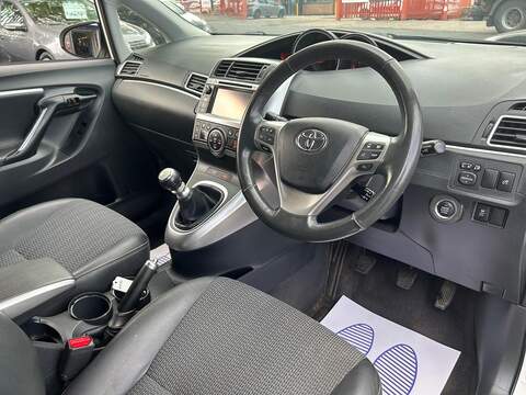 Toyota Verso 2.0 D-4D Excel MPV 5dr Diesel Manual Euro 5 (126 ps) - U232