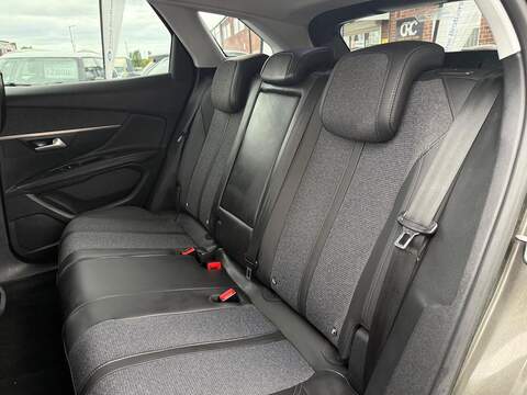 Peugeot 3008 1.5 BlueHDi Allure SUV 5dr Diesel Manual Euro 6 (s/s) (130 ps) - U234
