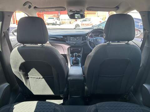 Vauxhall Astra 1.4i Turbo SRi Nav Hatchback 5dr Petrol Manual Euro 6 (s/s) (150 ps) - U247