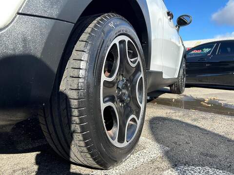 MINI Paceman 1.6 Cooper D SUV 3dr Diesel Manual Euro 5 (s/s) (112 ps) - U249