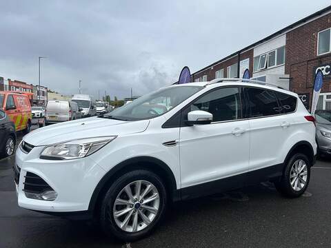 Ford Kuga 2.0 TDCi Titanium SUV 5dr Diesel Manual 2WD Euro 6 (s/s) (150 ps) - U251
