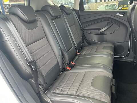 Ford Kuga 2.0 TDCi Titanium SUV 5dr Diesel Manual 2WD Euro 6 (s/s) (150 ps) - U251
