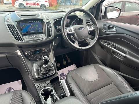 Ford Kuga 2.0 TDCi Titanium SUV 5dr Diesel Manual 2WD Euro 6 (s/s) (150 ps) - U251