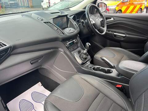 Ford Kuga 2.0 TDCi Titanium SUV 5dr Diesel Manual 2WD Euro 6 (s/s) (150 ps) - U251