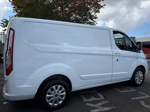 Ford Transit Custom 2.0 300 EcoBlue Limited Panel Van 5dr Diesel Manual L1 H1 Euro 6 (s/s) (130 ps) - U254