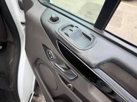 Ford Transit Custom 2.0 300 EcoBlue Limited Panel Van 5dr Diesel Manual L1 H1 Euro 6 (s/s) (130 ps) - U254