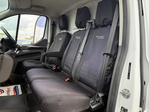 Ford Transit Custom 2.0 300 EcoBlue Limited Panel Van 5dr Diesel Manual L1 H1 Euro 6 (s/s) (130 ps) - U254