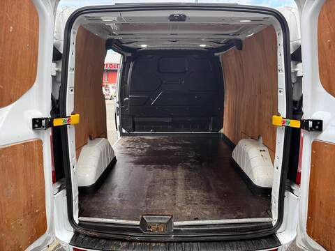Ford Transit Custom 2.0 300 EcoBlue Limited Panel Van 5dr Diesel Manual L1 H1 Euro 6 (s/s) (130 ps) - U254