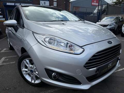 Ford Fiesta 1.0T EcoBoost Zetec Euro 6 (s/s) 5dr - U257