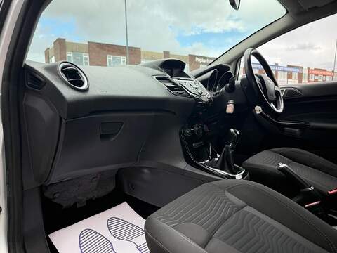 Ford Fiesta 1.0T EcoBoost Zetec Euro 6 (s/s) 5dr - U257