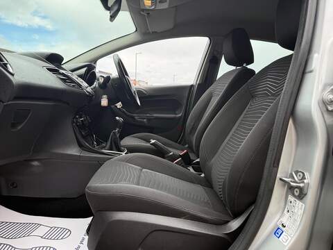 Ford Fiesta 1.0T EcoBoost Zetec Euro 6 (s/s) 5dr - U257