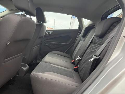 Ford Fiesta 1.0T EcoBoost Zetec Euro 6 (s/s) 5dr - U257