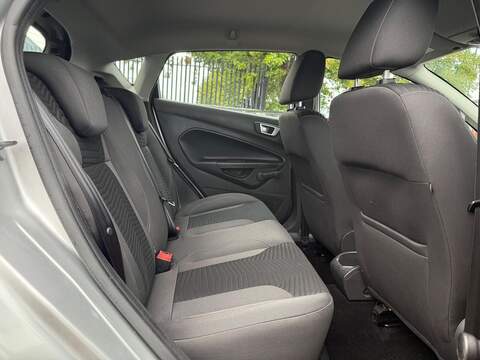 Ford Fiesta 1.0T EcoBoost Zetec Euro 6 (s/s) 5dr - U257