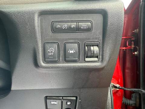 Nissan Micra 1.5 dCi N-Connecta Hatchback 5dr Diesel Manual Euro 6 (s/s) (90 ps) - U258