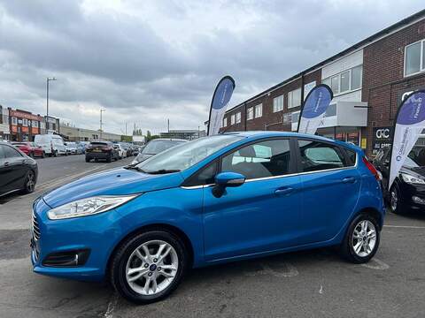 Ford Fiesta Fiesta 1.0T EcoBoost Zetec Euro 6 (s/s) 5dr - U26