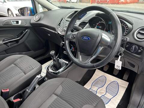 Ford Fiesta Fiesta 1.0T EcoBoost Zetec Euro 6 (s/s) 5dr - U26