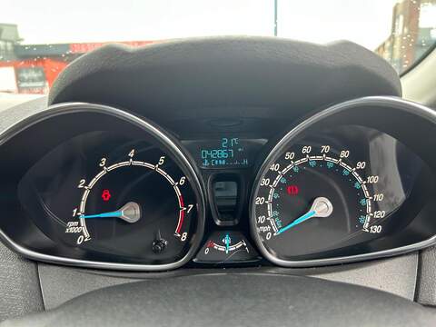 Ford Fiesta Fiesta 1.0T EcoBoost Zetec Euro 6 (s/s) 5dr - U26