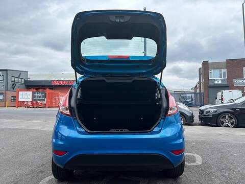 Ford Fiesta Fiesta 1.0T EcoBoost Zetec Euro 6 (s/s) 5dr - U26