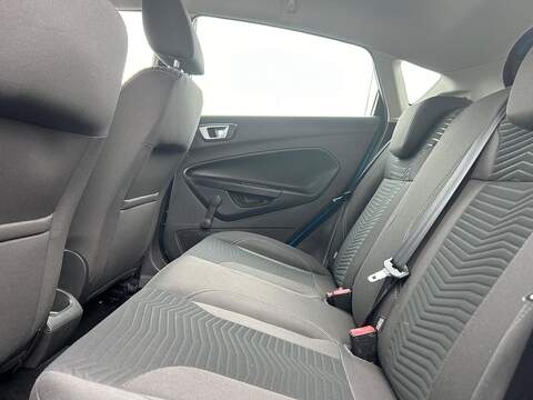 Ford Fiesta Fiesta 1.0T EcoBoost Zetec Euro 6 (s/s) 5dr - U26