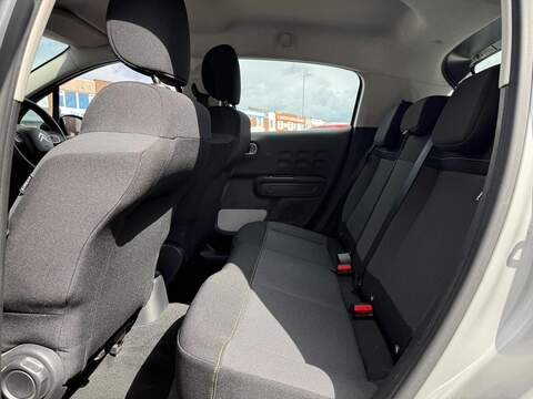 Citroen C3 1.2 PureTech Feel Hatchback 5dr Petrol Manual Euro 6 (82 ps) - U262
