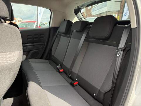 Citroen C3 1.2 PureTech Feel Hatchback 5dr Petrol Manual Euro 6 (82 ps) - U262