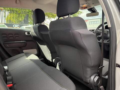 Citroen C3 1.2 PureTech Feel Hatchback 5dr Petrol Manual Euro 6 (82 ps) - U262