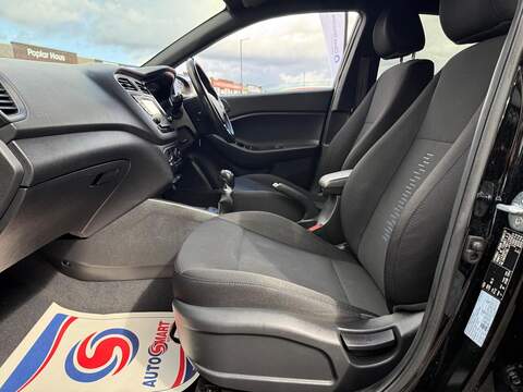 Hyundai i20 1.2 GO! SE Hatchback 5dr Petrol Manual Euro 6 (84 ps) - U263