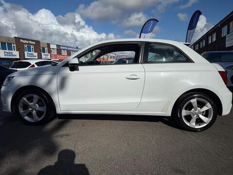 Audi A1 1.0 TFSI Sport Hatchback 3dr Petrol Manual Euro 6 (s/s) (95 ps) - U267